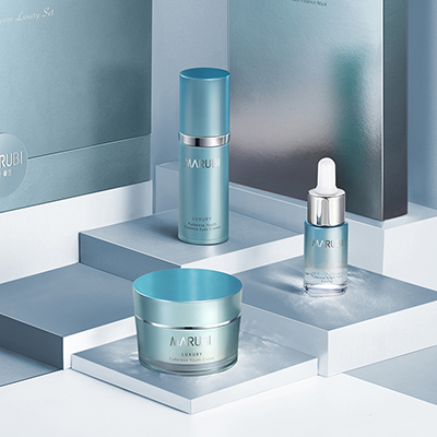 不知名化妝品傍上高校，產品賣出10w+